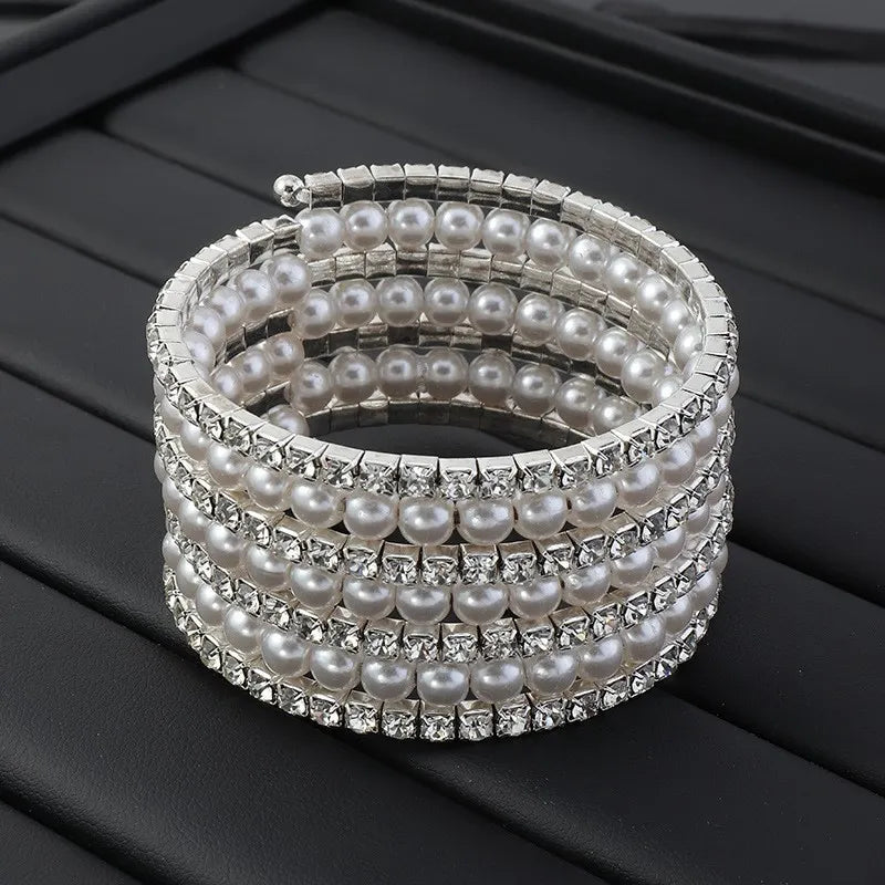 White coil bracelet 9794