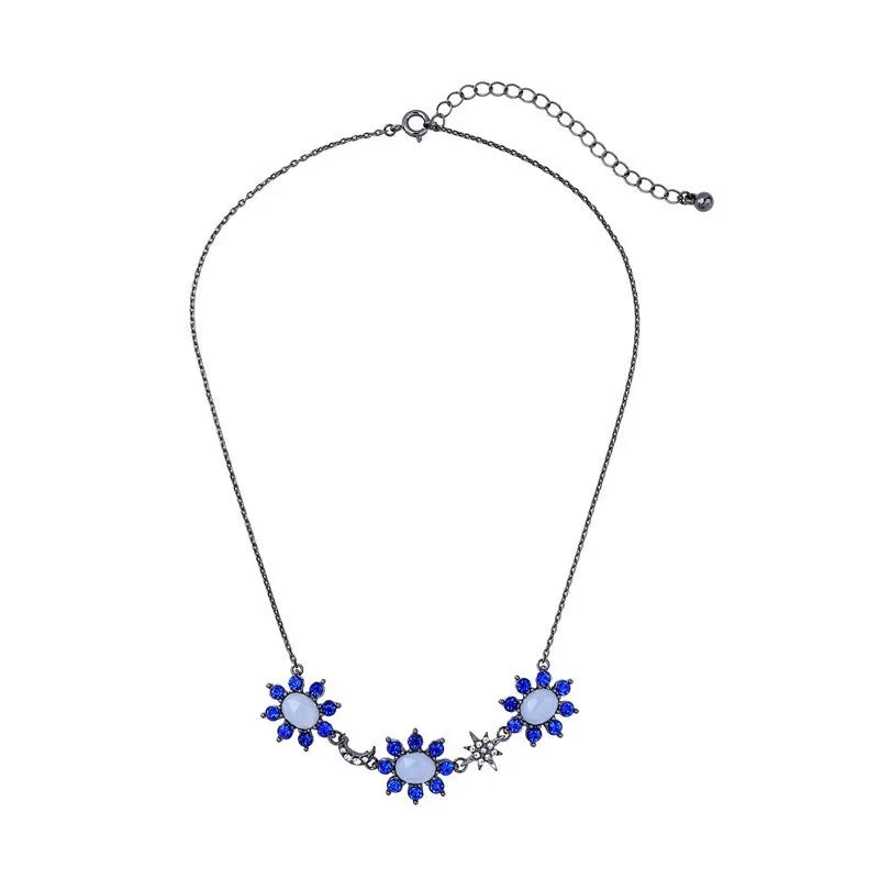 Short Blue floral necklace