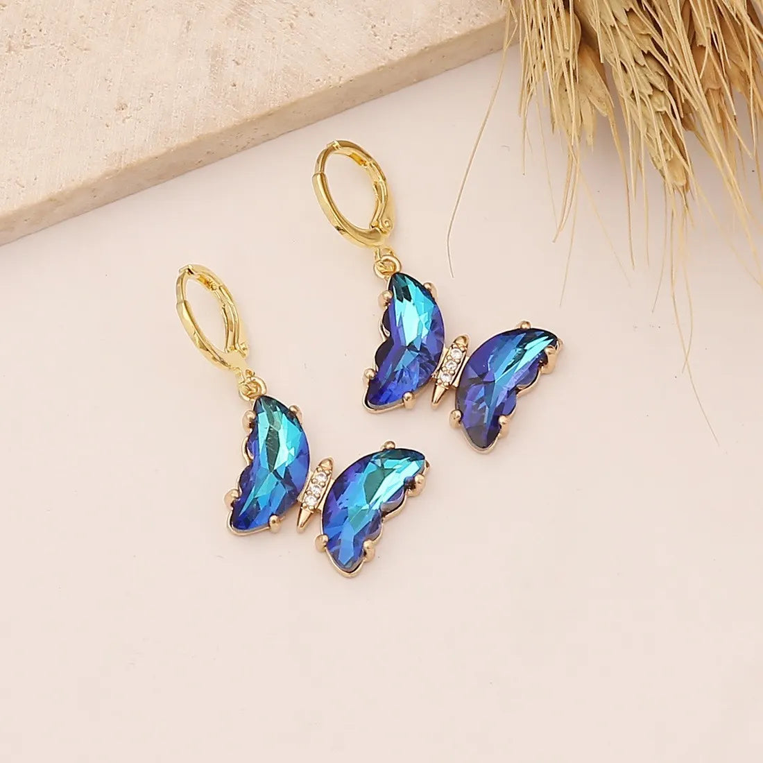 Flutter butterfly multiple earrings  oil 1690