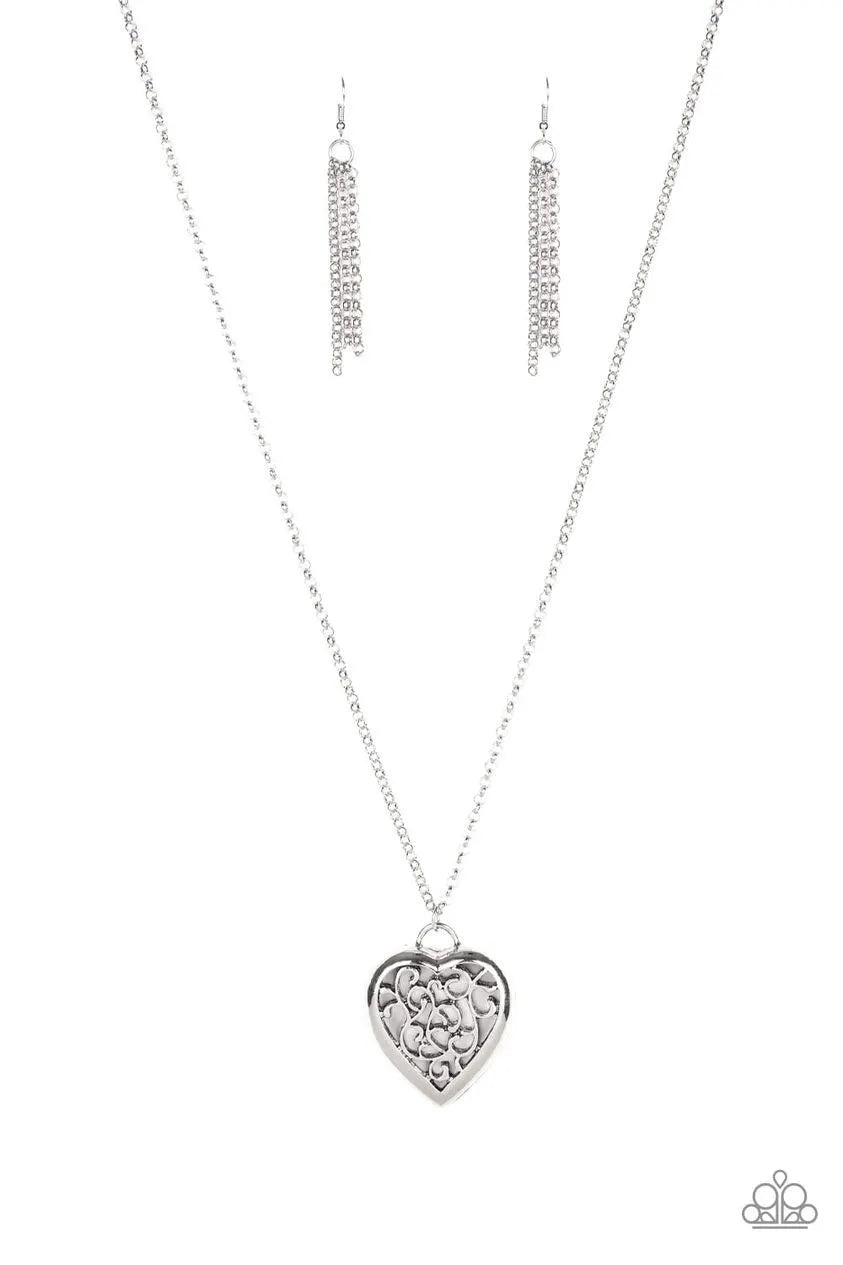 Victorian Valentine - Silver necklace long