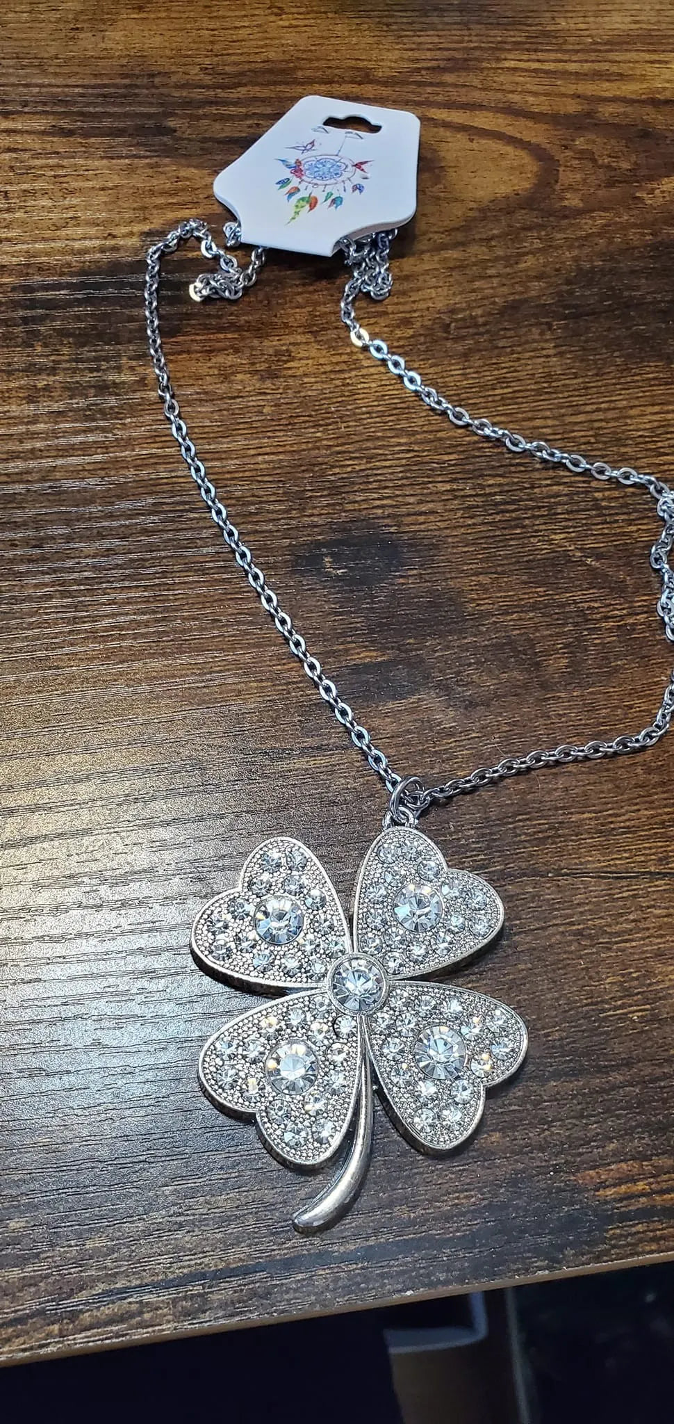 Covered in clovers white long necklace