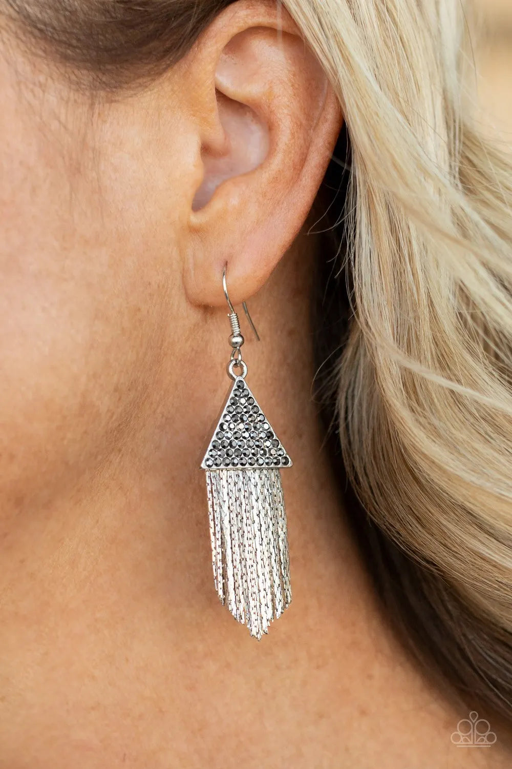 Pyramid SHEEN - Silver earrings