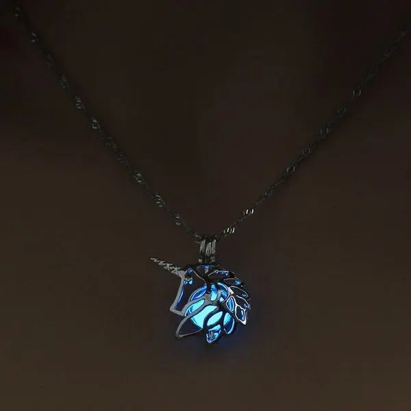 Glow in dark short necklace animal