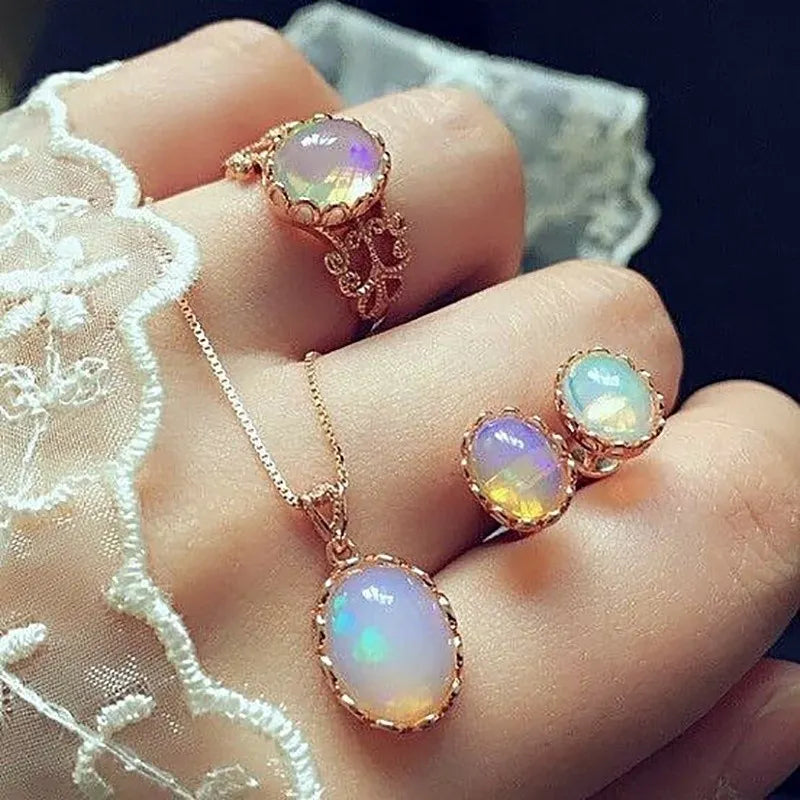 Opal set