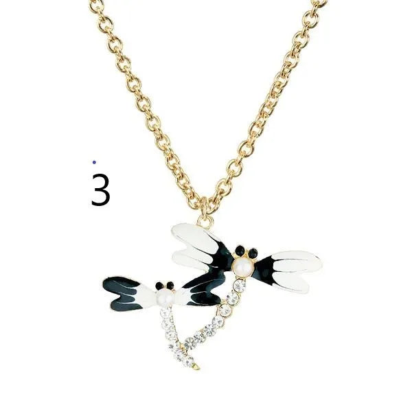 Dragonfly short necklace