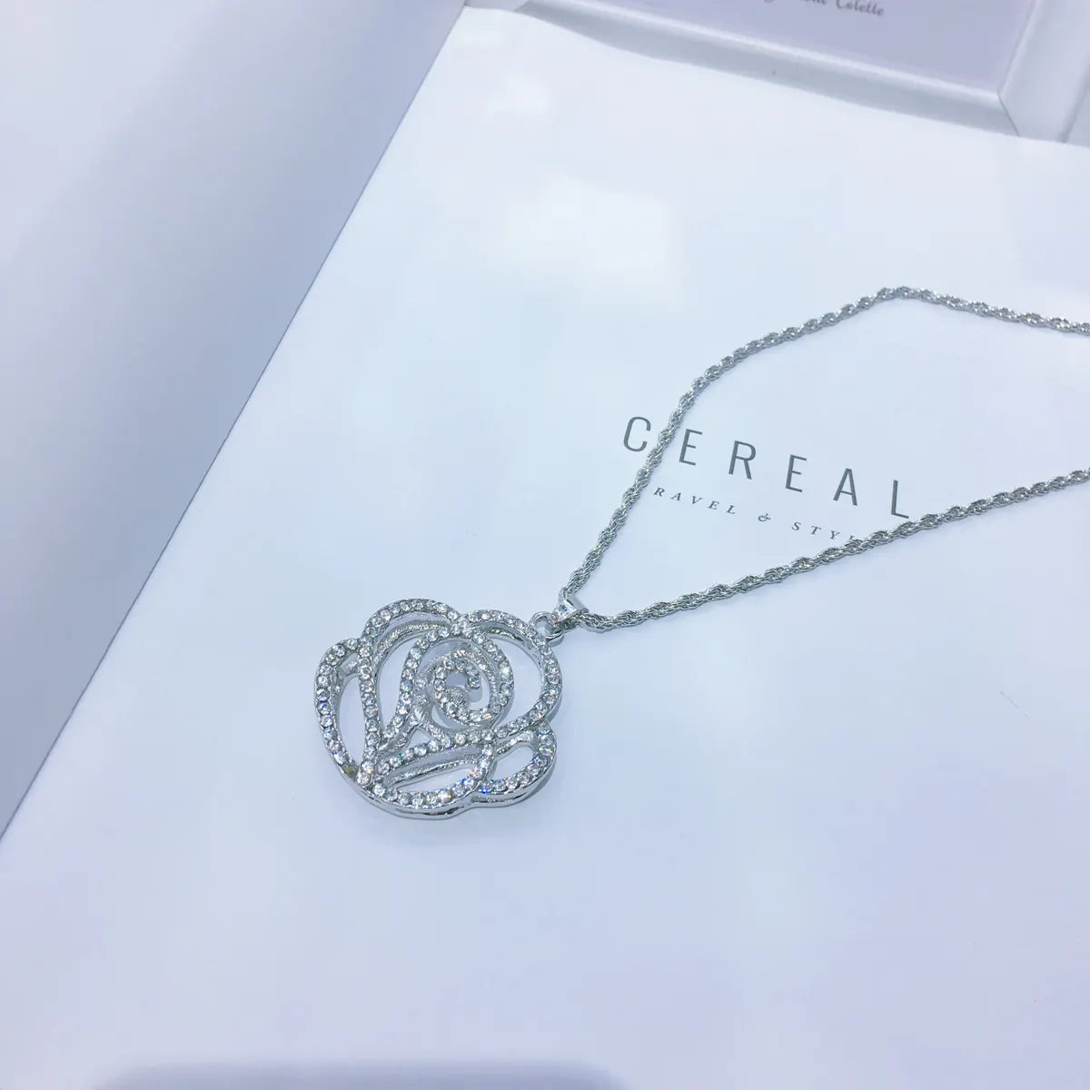 White rose long necklace