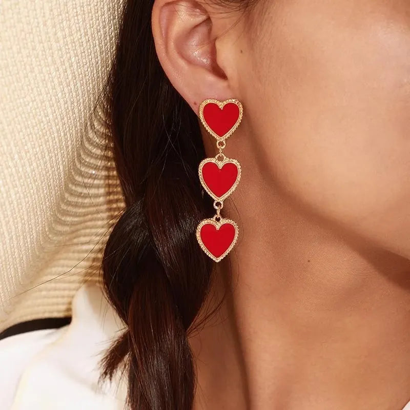 simple heart red earrings 6889